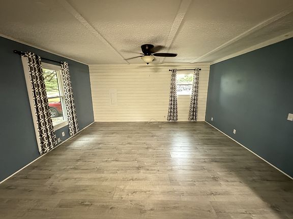 5th image of 134 Richdale Ln