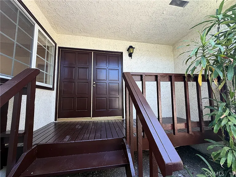 33884 Street Of The Violet Lantern — Photo 4