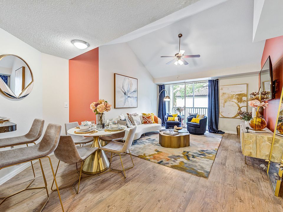 1st image of 220 Savannah Lakes Dr #10211