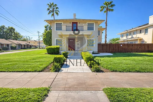 1105 N College Ave Photo 1