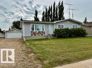 5133 45a Ave, Vegreville, AB T9C1L4