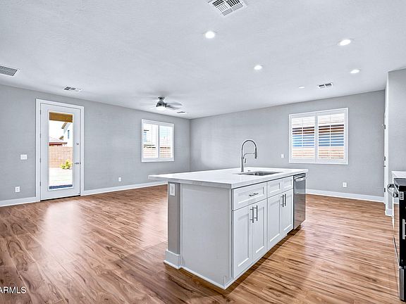 3rd image of 7428 W FAWN Drive