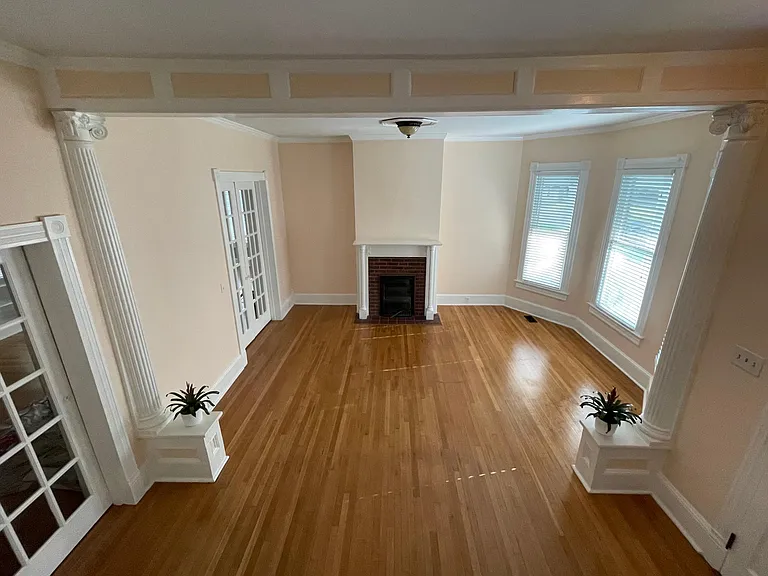 Living Room & foyer