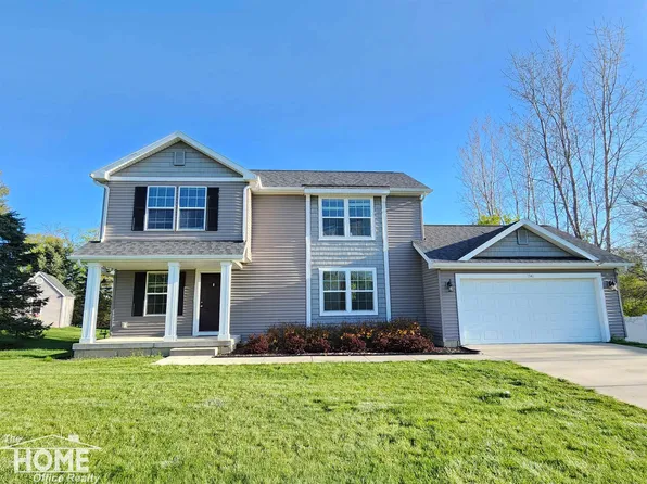 1341 Jackson Dr, Owosso, MI 48867