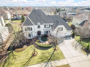 3352 White Eagle Dr, Naperville, IL