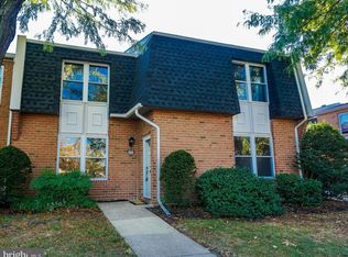 2046 Harbour Dr, Palmyra, NJ 08065