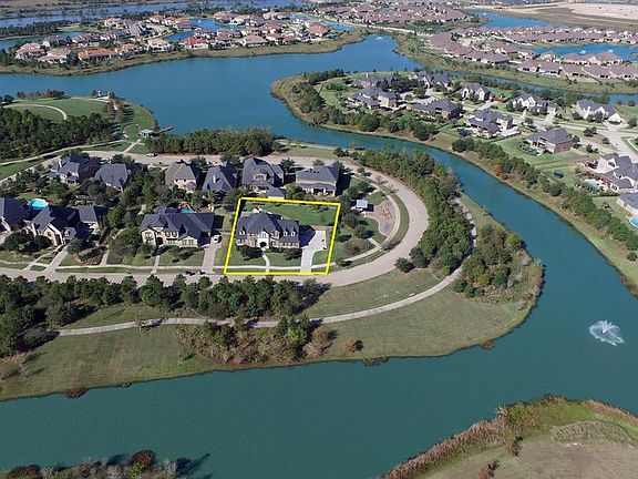 5th image of 6310 E Lakeshore Lagoon Dr