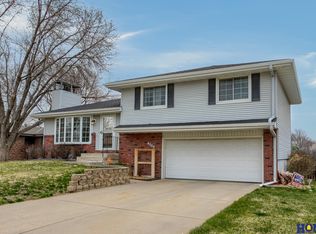 4050 N 21st St, Lincoln, NE 68521