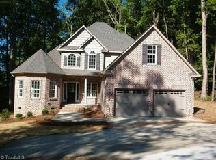 13 Windsor Park, Kernersville, NC 27284