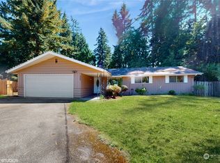 3348 SE Cedar Ct, Pt Orchard, WA