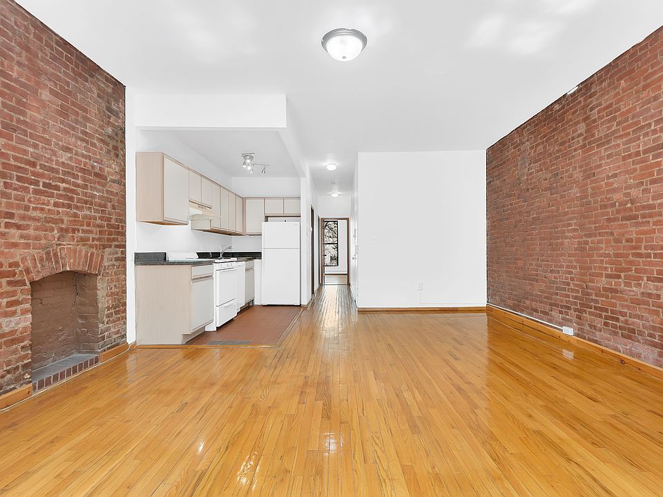 1st image of 125 W 95th St APT 2