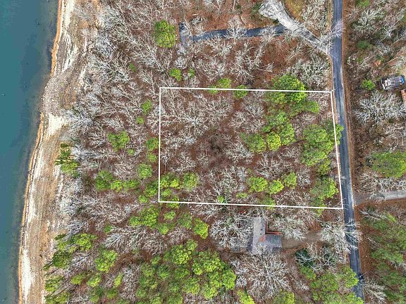 4th image of 51 Valhalla Dr