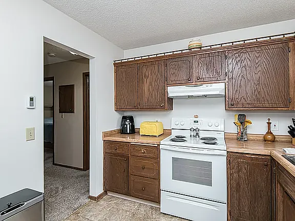 West Willow Apartments — Photo 6