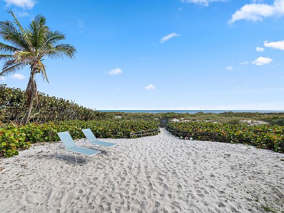 2nd image of 1191 S Ocean Boulevard #9