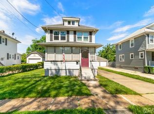 96 Lexington Ave, Edison, NJ 08817