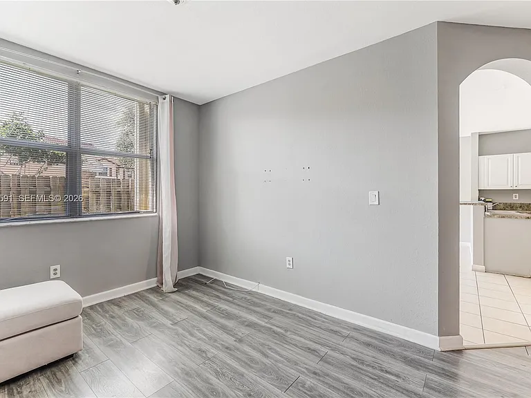 3375 NE 15th Dr #10212 — Photo 32