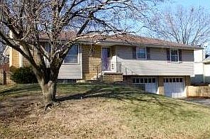 1st image of 2300 Cougar St