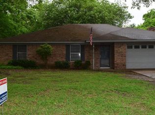 520 Lakewood Ave, Corsicana, TX 75110