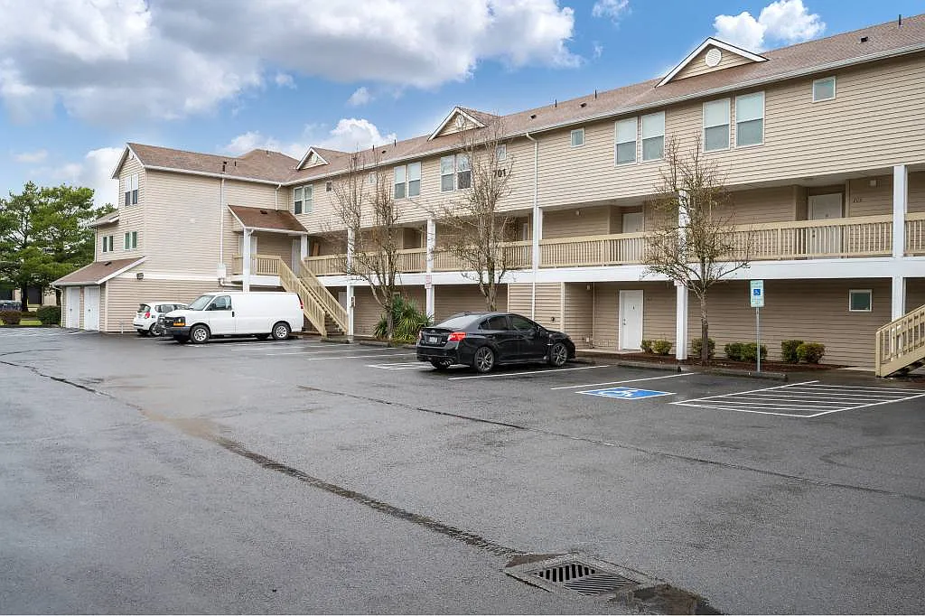 Quail Run Apartments — Photo 2