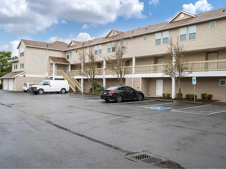 Quail Run Apartments — Photo 2