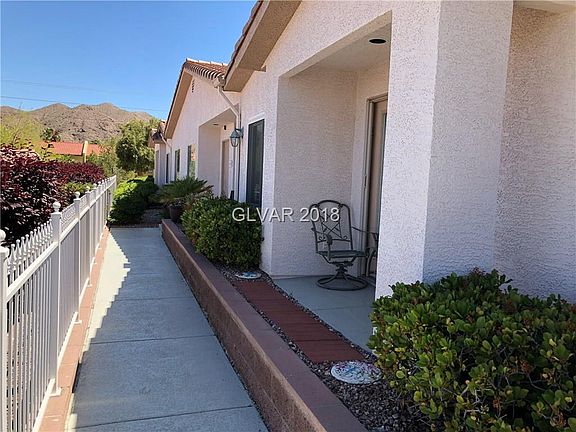 3rd image of 227 Big Horn Dr #0