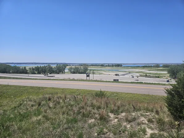 51 McGinley St, Keystone, NE 69144
