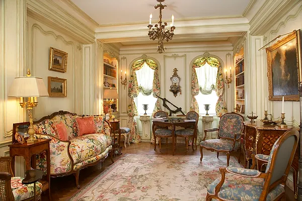 Sold by Key-Ventures | media 23