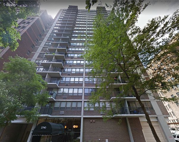 1st image of 2740 N Pine Grove Ave APT 9D