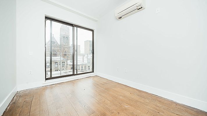 1st image of 146 Meserole St APT 2L