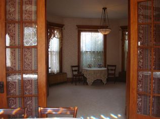 405 E Burlington Ave, Fairfield, IA 52556