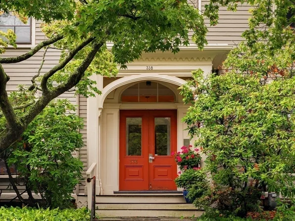 338 Harvard St APT 10, Cambridge, MA 02139