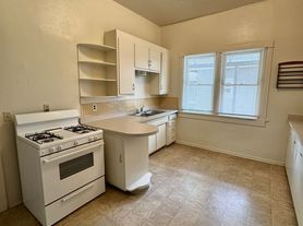 **Reserve Now for Summer 2026** Great Property located on 3rd Street