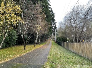 18335 NE 24th St, Redmond, WA