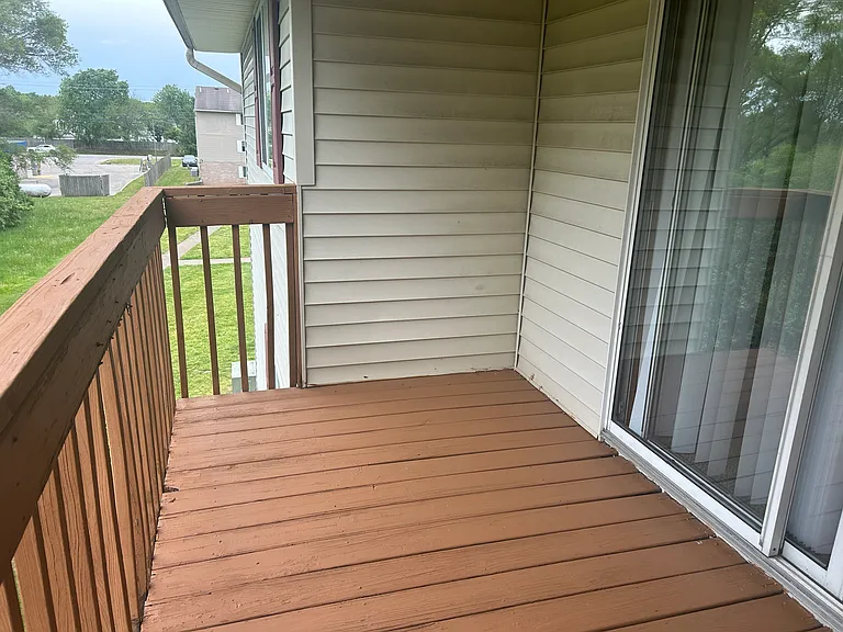 balcony