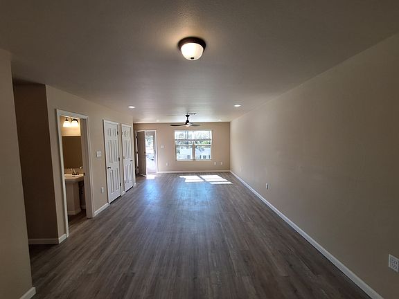 Front entrance, lower level include living room dining room area, coat closet, 1/2 bathroom, kitchen & laundry room with washer/dryer hook uo.