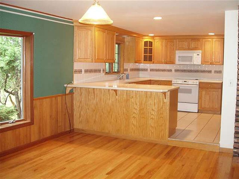 2nd image of 457 SANDBORN Road