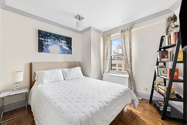 Sold by Compass | media 4