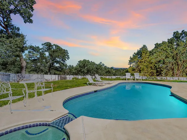 21761 Robledo Rd, Palo Cedro, CA 96073