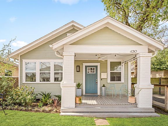 3rd image of 4210 Rusk St