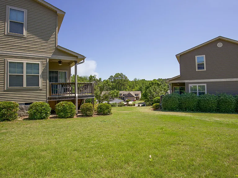 133 Cypress Cir — Photo 46