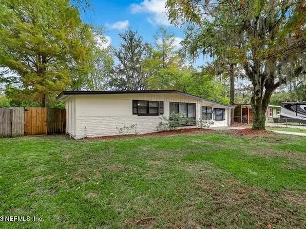 825 LE BRUN Drive, Jacksonville, FL 32205