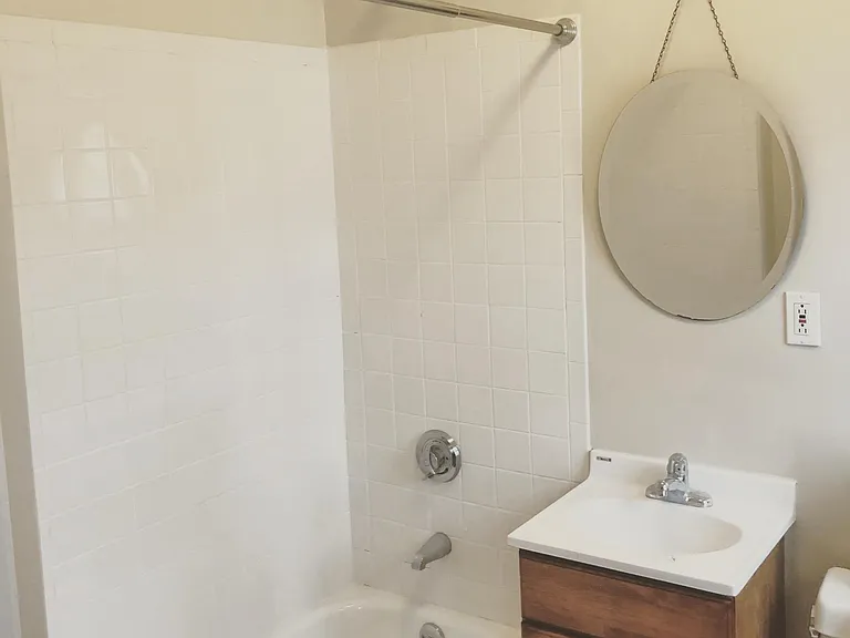 9 Bell Ct #2 — Photo 4