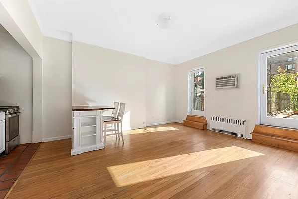 Rented by Corcoran | media 24
