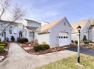 4C Rutherford Hayes Dr, Monroe Township, NJ 08831