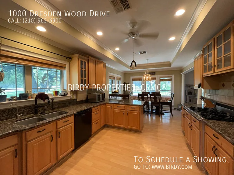 1000 Dresden Wood Dr — Photo 12