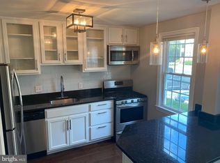 6733 W Wakefield Dr APT A2, Alexandria, VA 22307