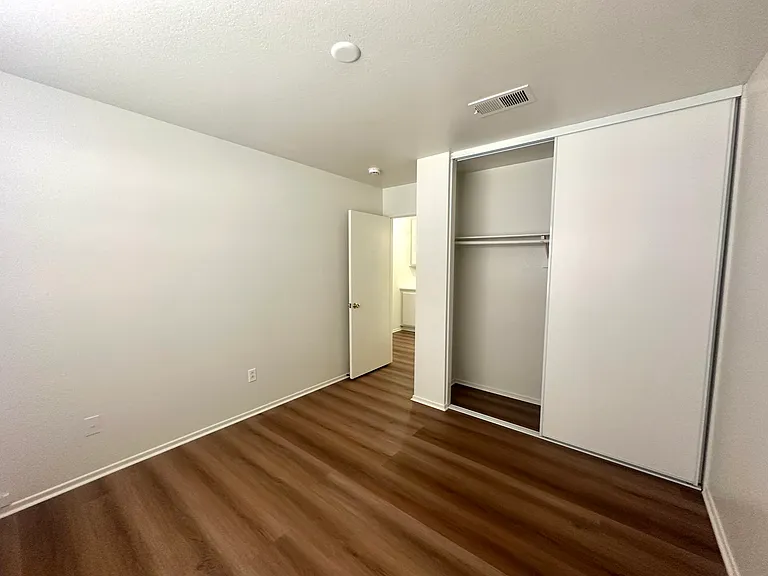 12562 El Dorado Ct — Photo 6