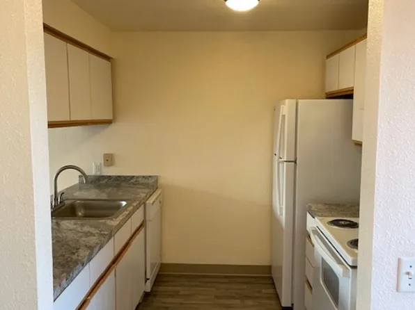 #400 Bayview By The Sea Apartments, 50 NE 1st St #400-18, Warrenton, OR 97146