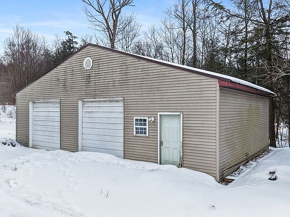 4th image of 298 Gray Rd