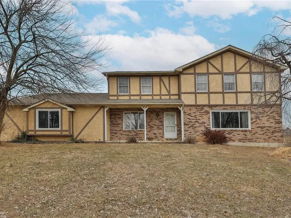 4205 Hill St N, Coplay, PA 18037